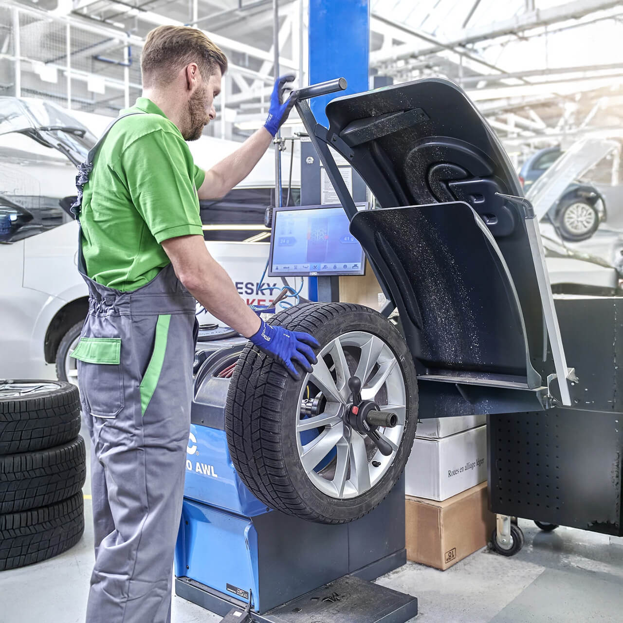 BM_Section-image_1280x1280_Opony-z-ubezpieczeniem_02